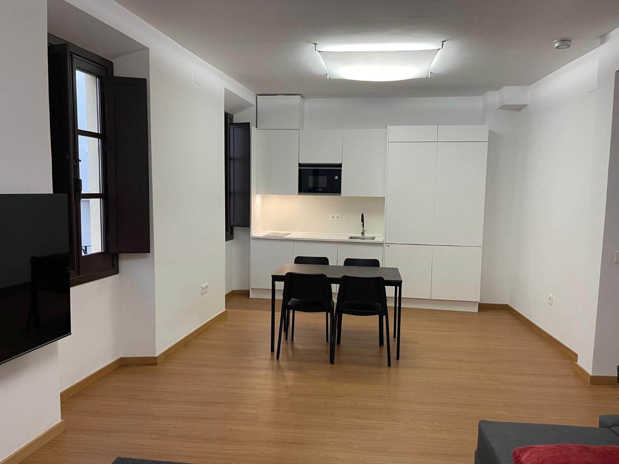 Apartamento Calle Rodrigo De Triana Con Opcion De Parking Sevilla Exterior foto