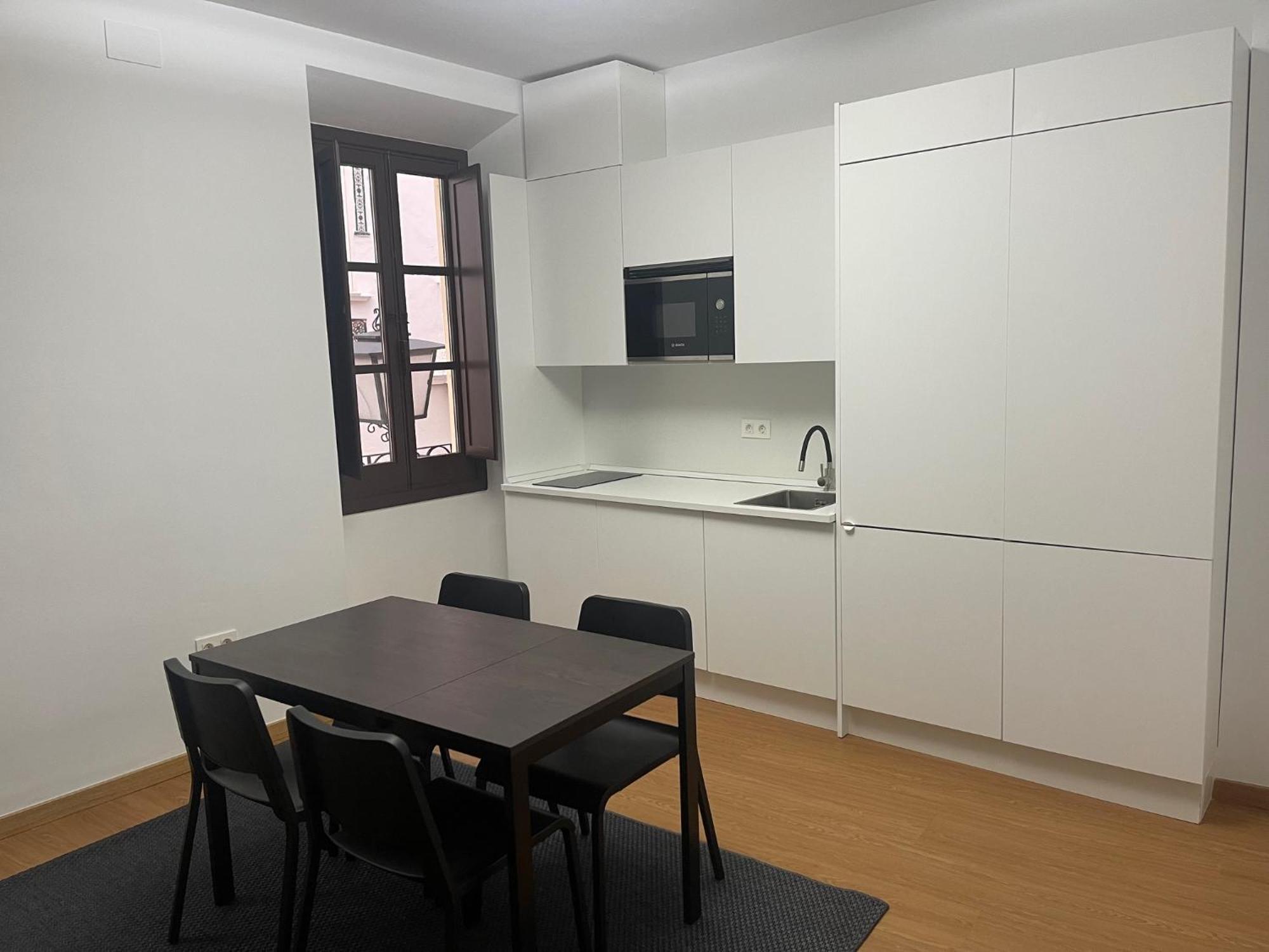 Apartamento Calle Rodrigo De Triana Con Opcion De Parking Sevilla Exterior foto
